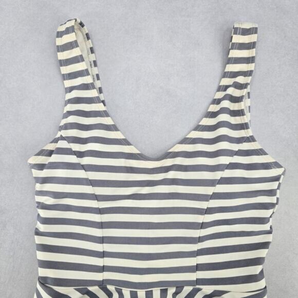 Cupshe Gray White Stripes Tankini Swimwear Crop Padded Top Beach XS Extra Small - Picture 5 of 8
